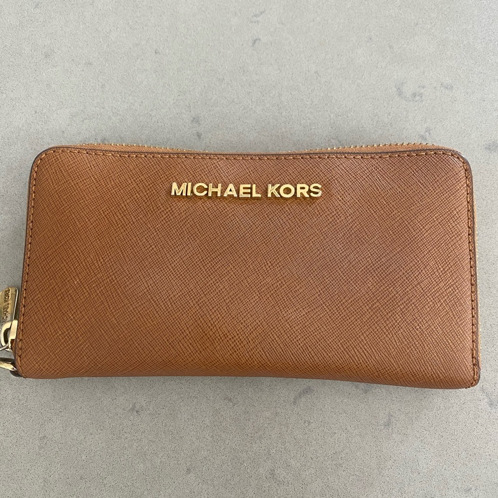 Michael Kors continental wallet